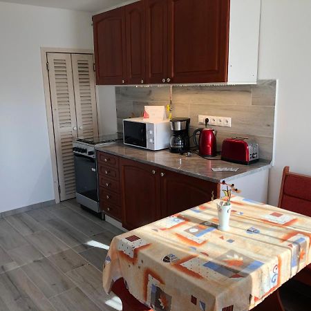 Leander Apartman Балатонакали Экстерьер фото