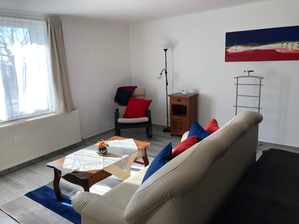 Leander Apartman Балатонакали Экстерьер фото